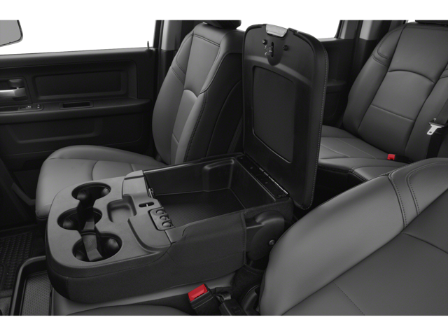 2019 RAM 3500 Big Horn Crew Cab 4x4 6'4' Box
