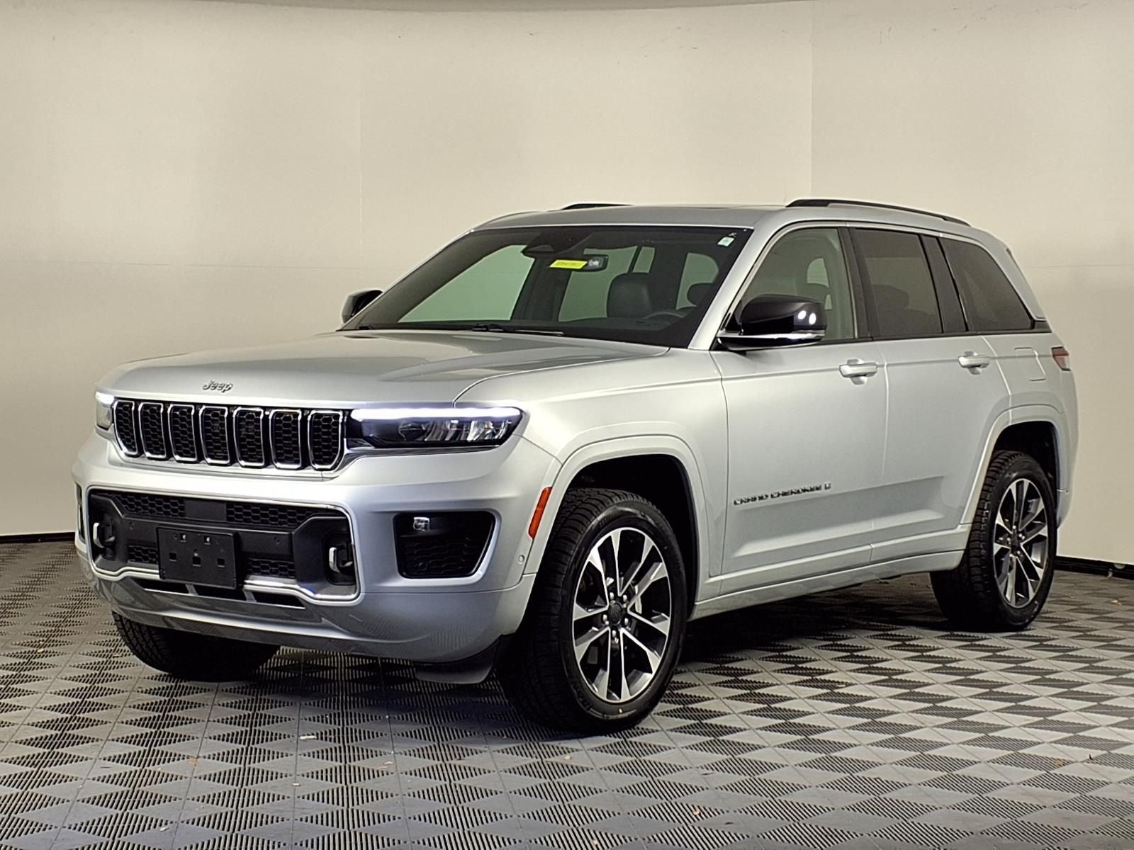 2023 Jeep Grand Cherokee Overland