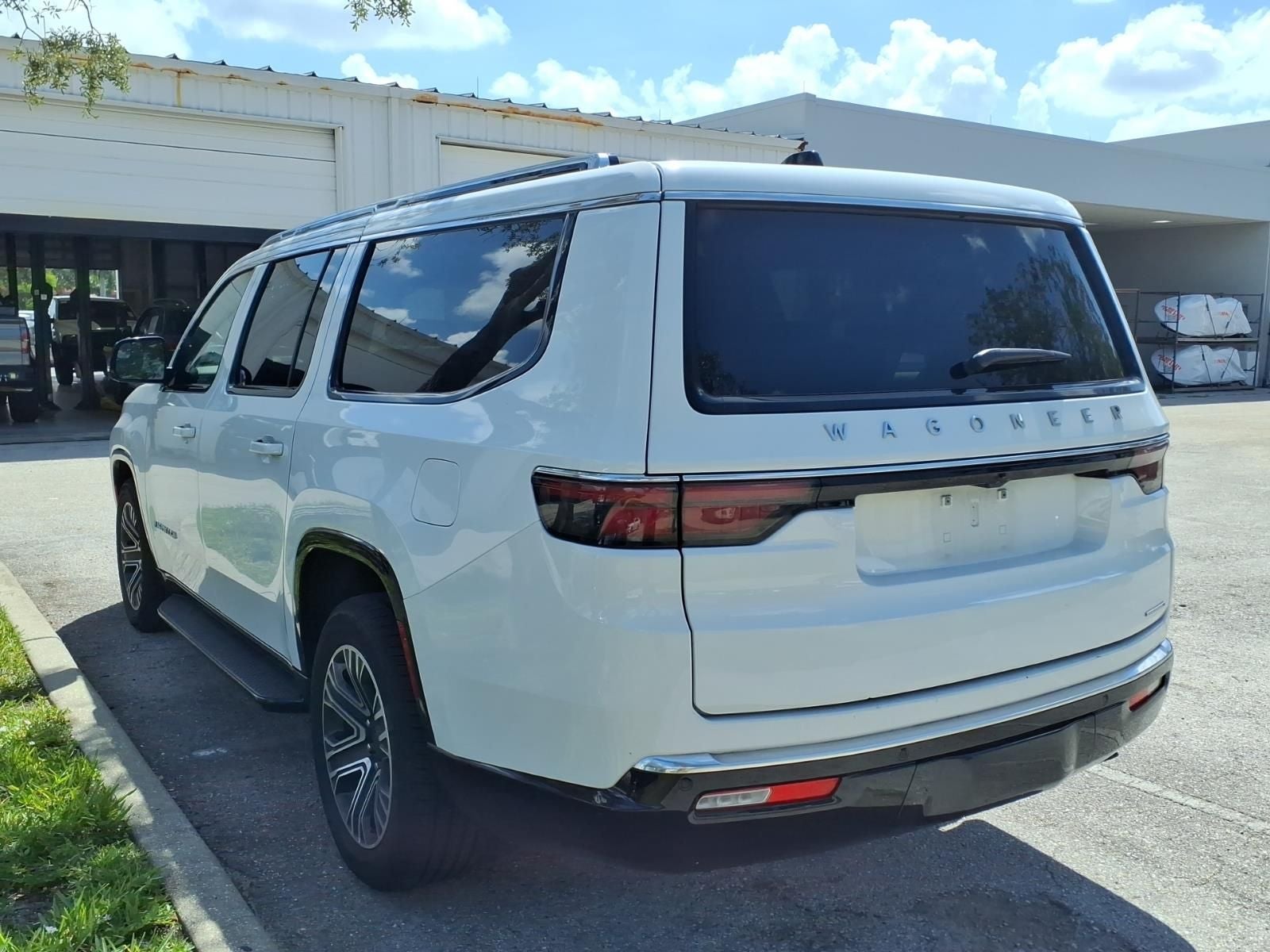2024 Jeep Wagoneer L Series II