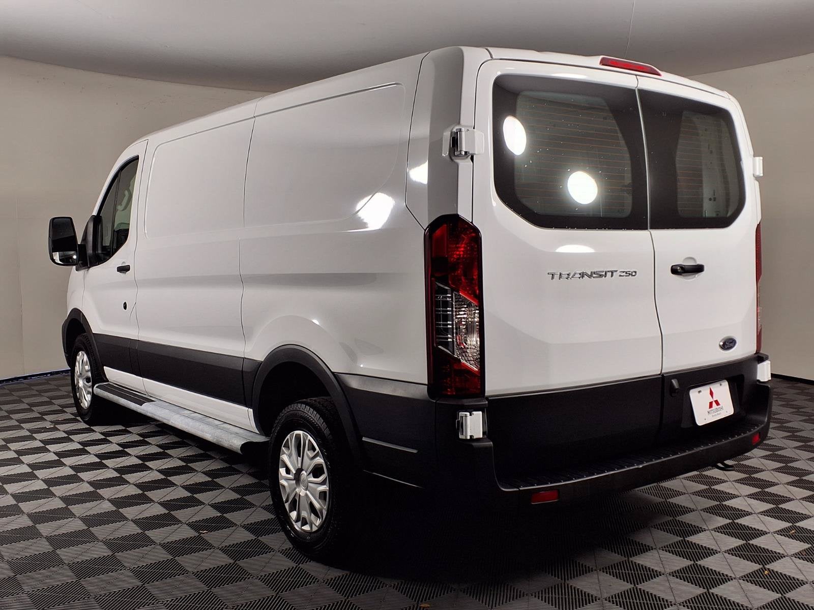 2025 Ford Transit-250 Base