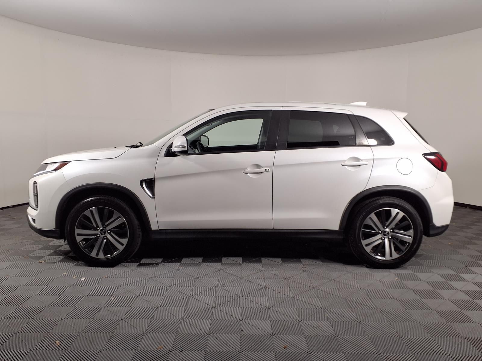 2020 Mitsubishi Outlander Sport 2.0 SE