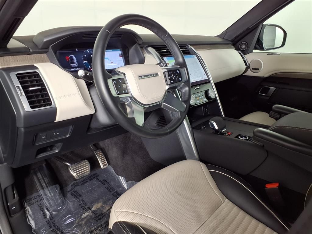 2023 Land Rover Discovery HSE R-Dynamic
