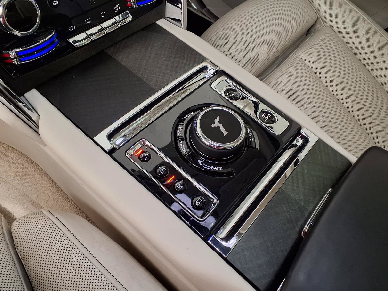 2020 Rolls-Royce Cullinan Base