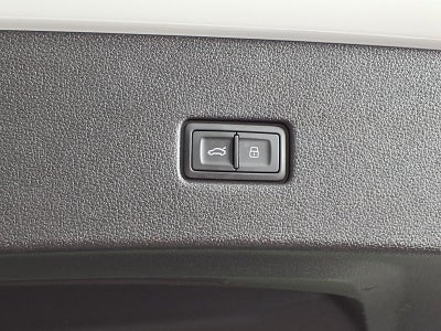 2023 Audi Q8 55 Prestige quattro