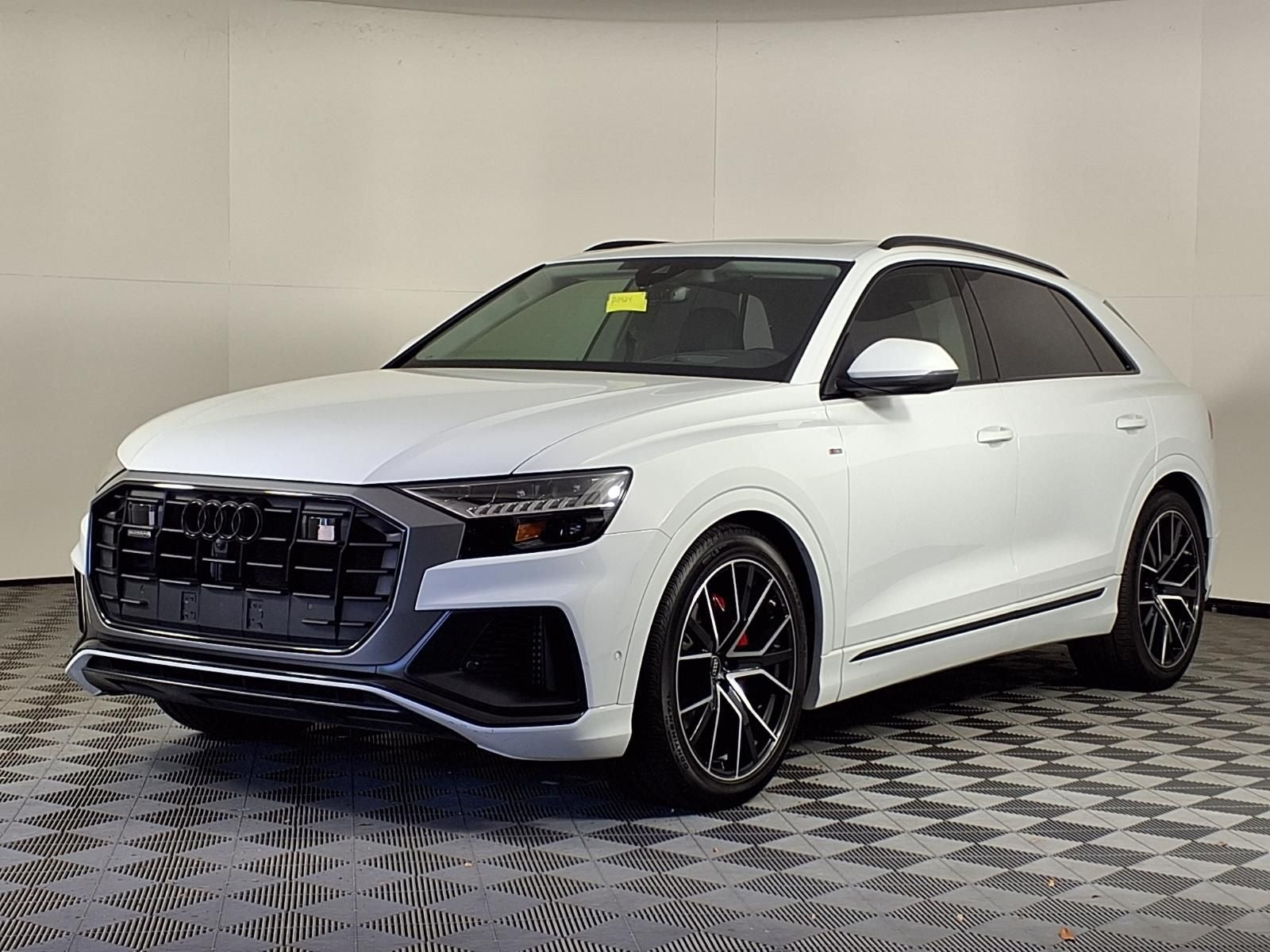 2023 Audi Q8 55 Prestige quattro