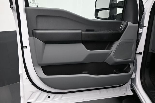 2027 Ford F-250SD XL