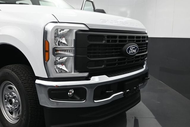 2027 Ford F-250SD XL