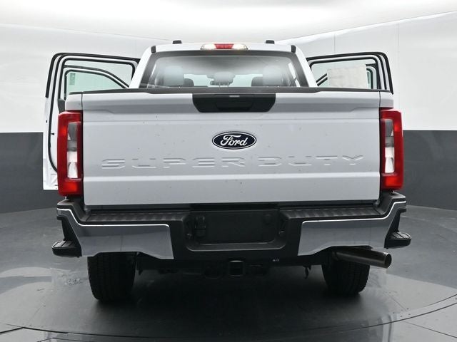 2027 Ford F-250SD XL