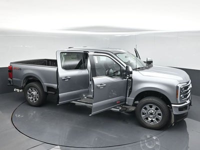 2027 Ford F-250SD Lariat