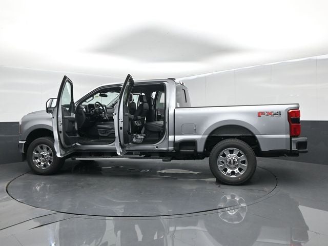 2027 Ford F-250SD Lariat
