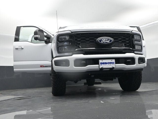2027 Ford F-250SD Lariat