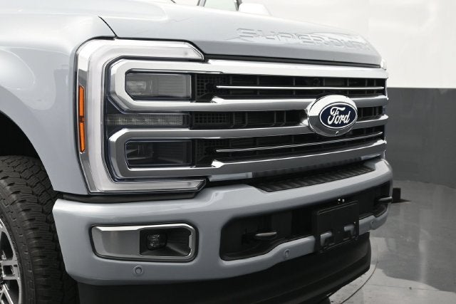 2027 Ford F-350SD Platinum