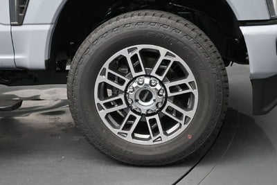 2027 Ford F-350SD Platinum
