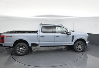 2027 Ford F-350SD Platinum