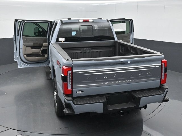2027 Ford F-350SD Platinum