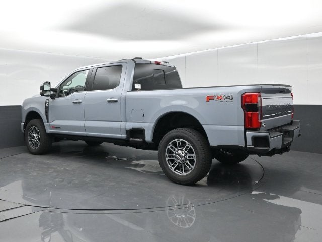 2027 Ford F-350SD Platinum