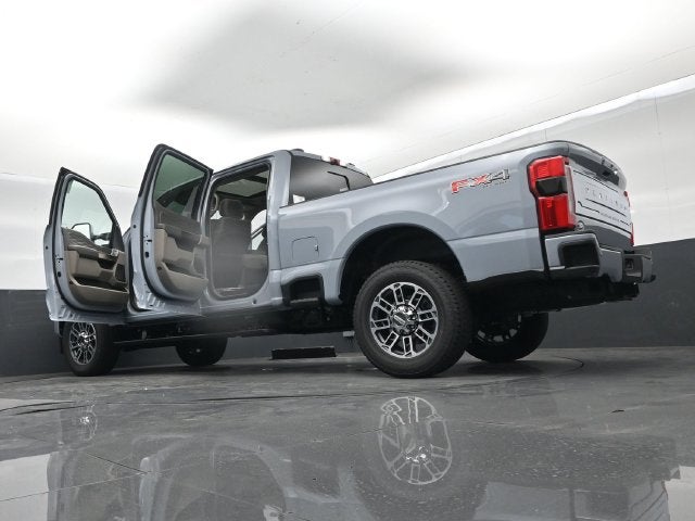2027 Ford F-350SD Platinum
