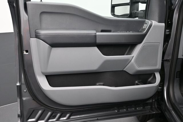 2027 Ford F-350SD XL DRW