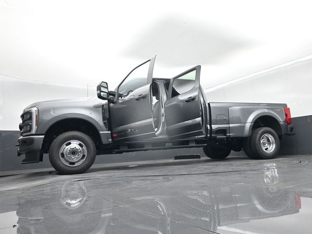 2027 Ford F-350SD XL DRW