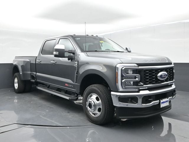 2026 Ford F-350SD Lariat DRW