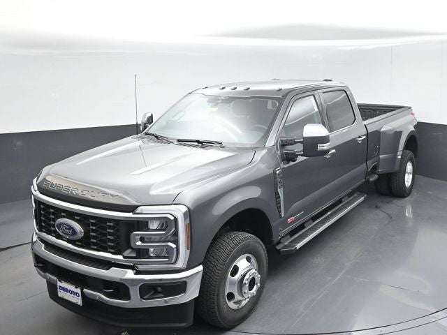 2026 Ford F-350SD Lariat DRW