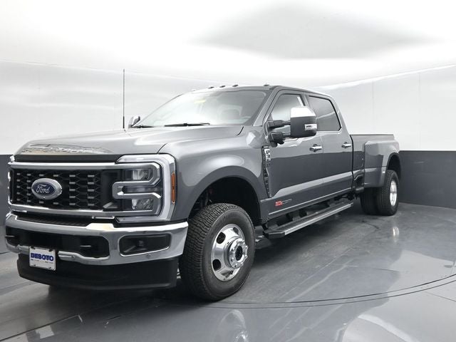 2026 Ford F-350SD Lariat DRW