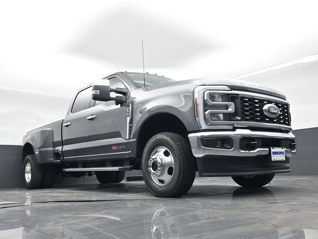 2026 Ford F-350SD Lariat DRW