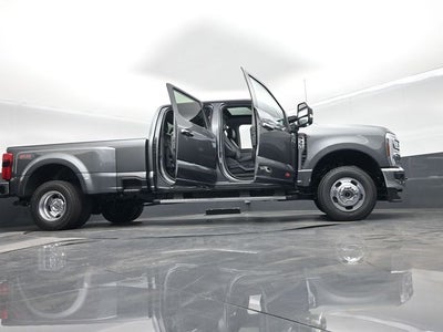 2026 Ford F-350SD Lariat DRW