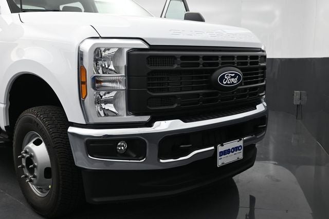 2027 Ford F-350SD XL DRW