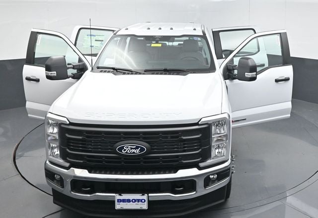 2027 Ford F-350SD XL DRW