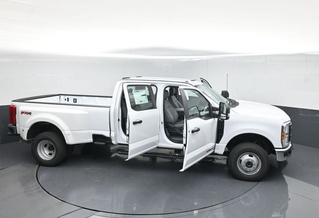 2027 Ford F-350SD XL DRW