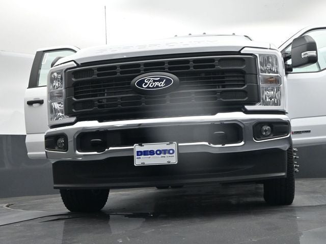 2027 Ford F-350SD XL DRW