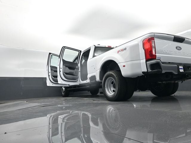 2027 Ford F-350SD XL DRW