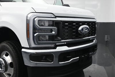 2027 Ford F-350SD XLT DRW