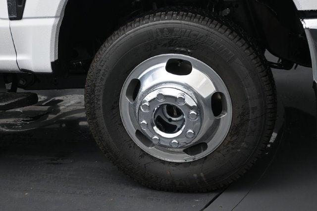 2027 Ford F-350SD XLT DRW