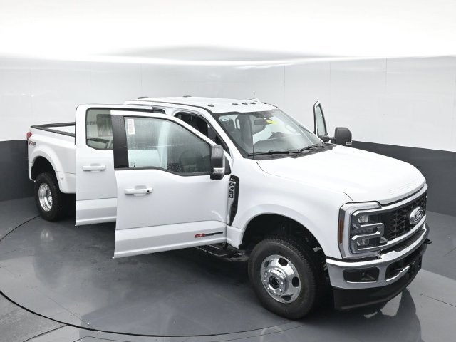 2027 Ford F-350SD XLT DRW