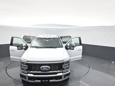2027 Ford F-350SD XLT DRW