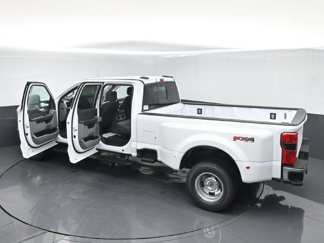 2027 Ford F-350SD XLT DRW