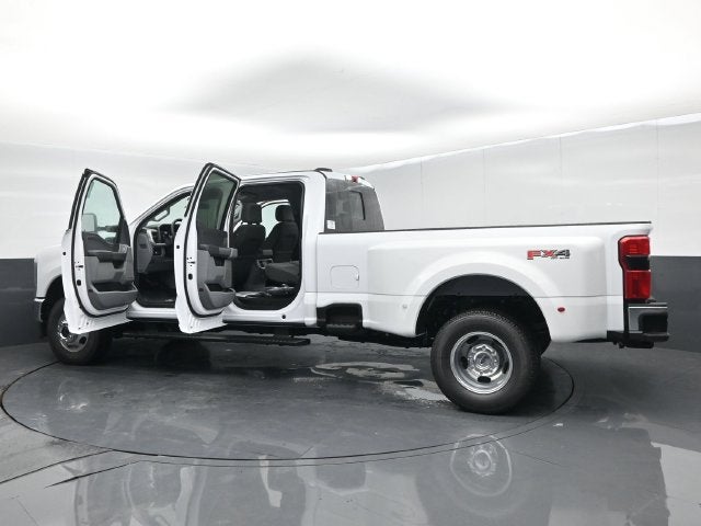 2027 Ford F-350SD XLT DRW