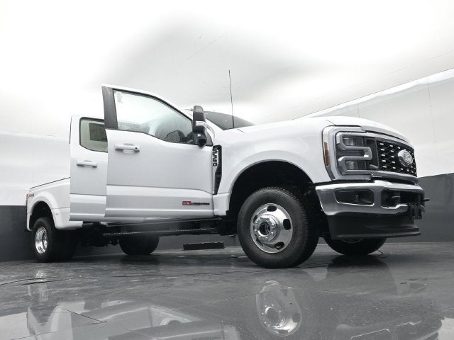 2027 Ford F-350SD XLT DRW