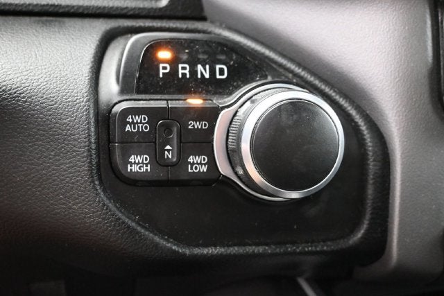 2022 RAM 1500 Big Horn Quad Cab 4x4 6'4' Box