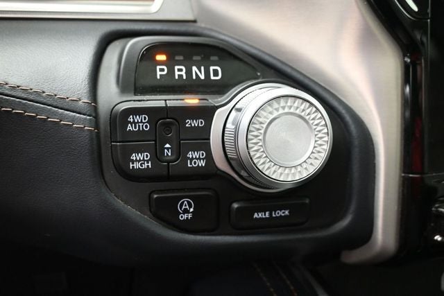 2025 RAM 1500 Tungsten Crew Cab 4x4 5'7' Box