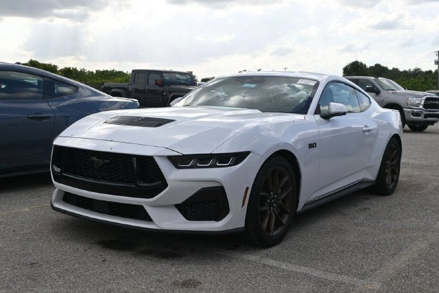 2025 Ford Mustang GT Premium Fastback