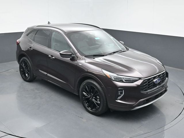 2023 Ford Escape ST-Line Elite