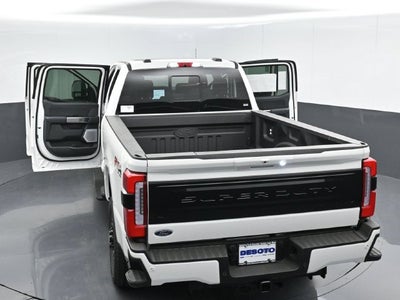 2025 Ford F-250 Platinum
