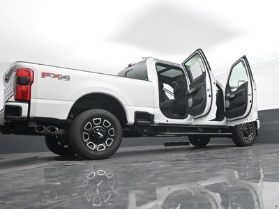 2025 Ford F-250 Platinum