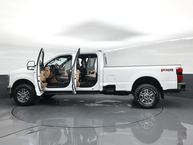 2023 Ford F-350 LARIAT