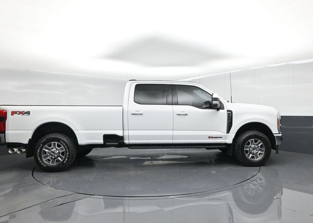 2023 Ford F-350 LARIAT