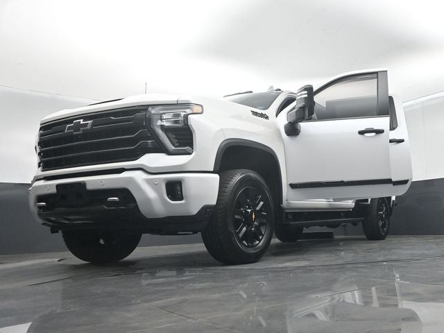 2024 Chevrolet Silverado 3500HD 4WD Crew Cab Standard Bed High Country