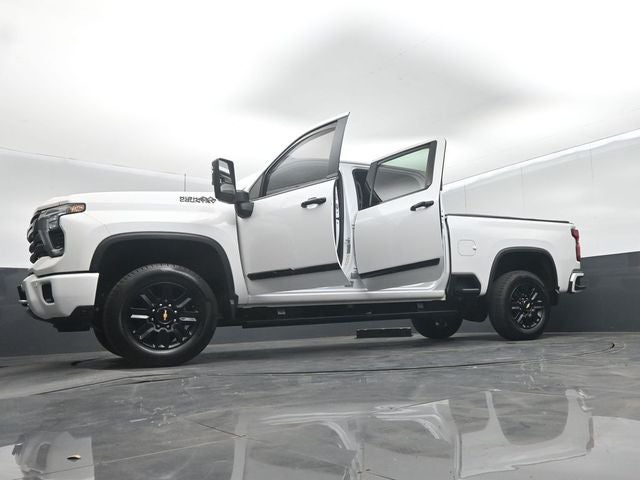 2024 Chevrolet Silverado 3500HD 4WD Crew Cab Standard Bed High Country